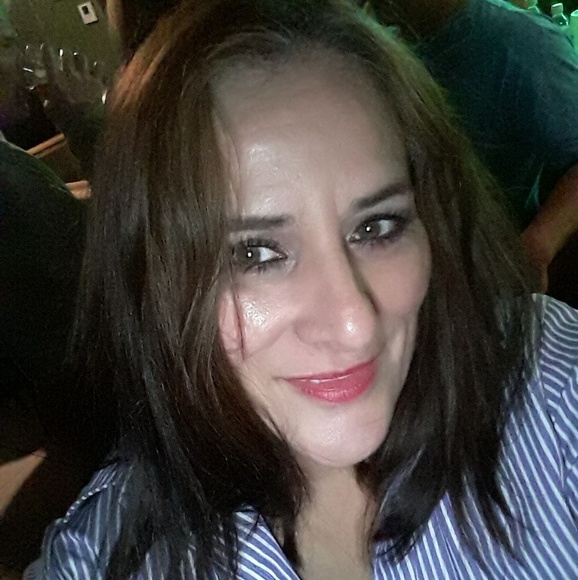 Meet your Posher, Lily - Picture 4 of 8